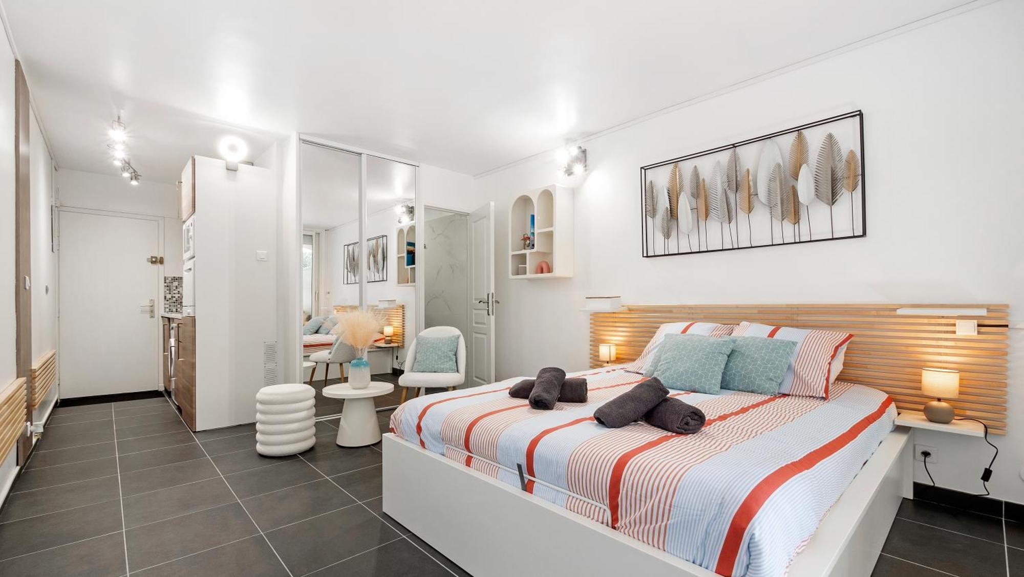 Casa Laura -Parking - Pool Apartment Saint-Tropez Exterior photo